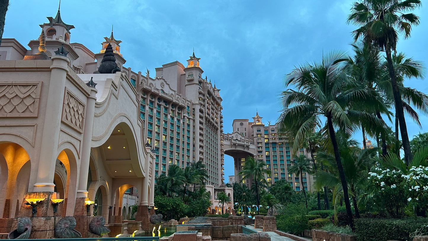 The Royal in Atlantis Bahamas (Side View)